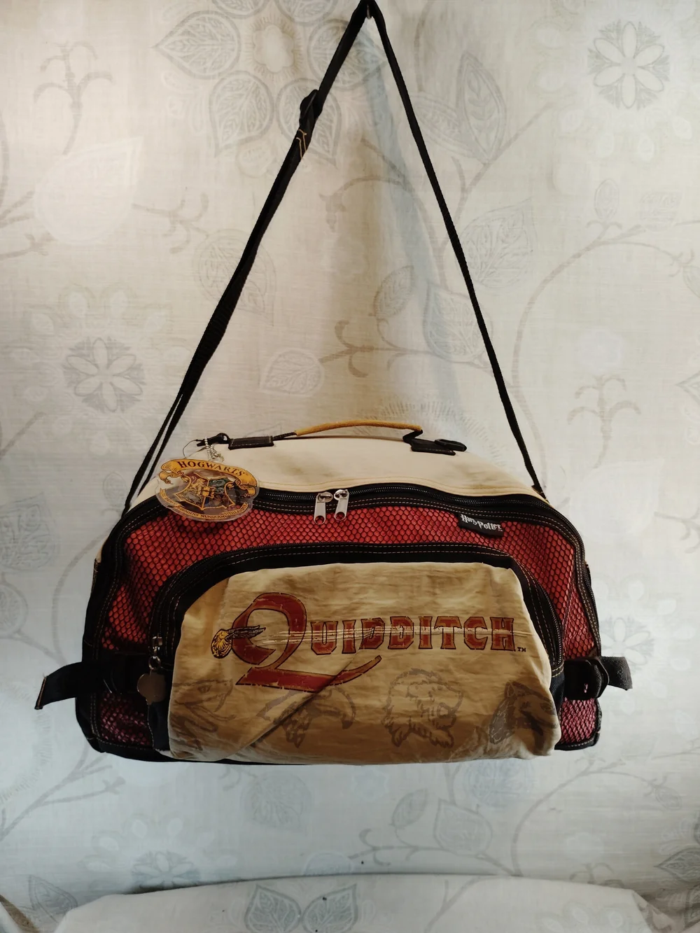 Harry Potter Quidditch Duffle Bag in Red and Cream